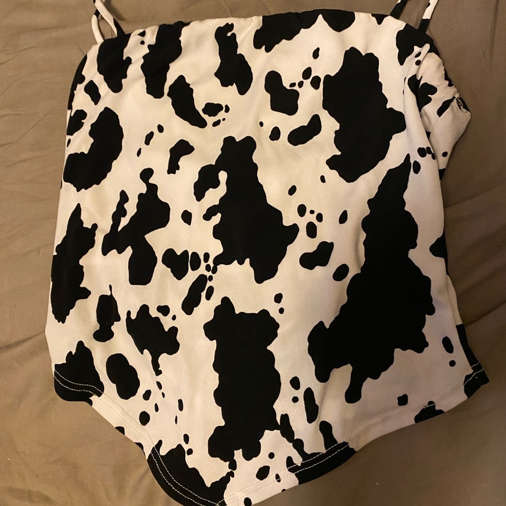 COW PRINT CROP TOP 🐄🤠